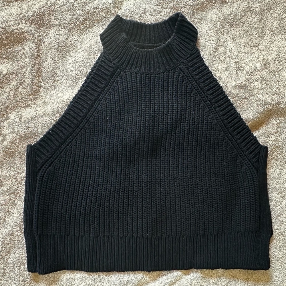 DSTLD Sleeveless Sweater Chunky Knit Black
